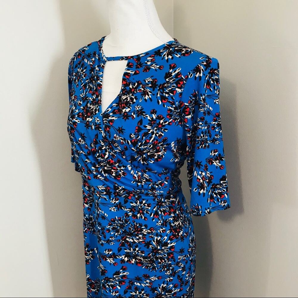 Taylor Dress - Picture 2 of 6